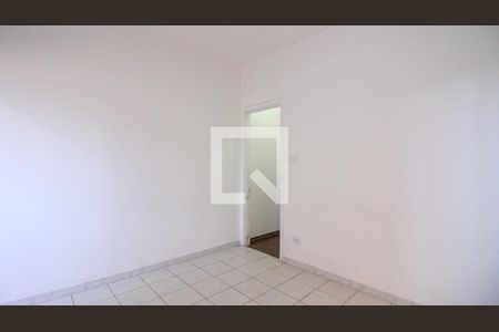 Casa à venda com 3 quartos, 172m² em Jardim Piqueroby, São Paulo