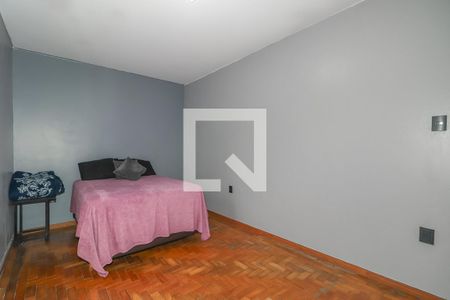 Quarto de apartamento à venda com 3 quartos, 98m² em Navegantes, Porto Alegre