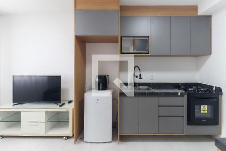 Sala - Cozinha de apartamento para alugar com 2 quartos, 34m² em Fazenda Aricanduva, São Paulo