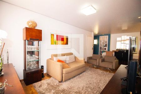Sala  de apartamento à venda com 3 quartos, 90m² em Santa Lúcia, Belo Horizonte