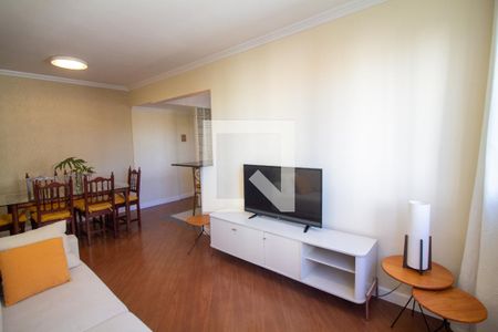 Sala de apartamento para alugar com 2 quartos, 75m² em Chácara Santo Antônio (zona Sul), São Paulo