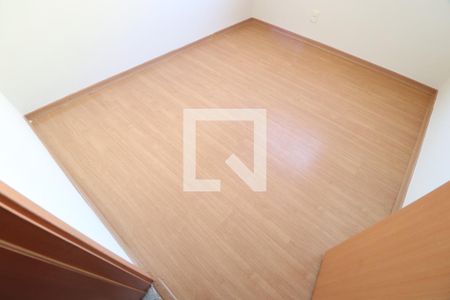 Quarto 1 de apartamento para alugar com 2 quartos, 46m² em Patrimônio, Uberlândia