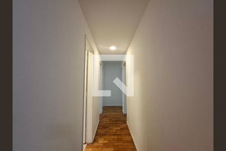 Corredor  de apartamento para alugar com 3 quartos, 90m² em Flamengo, Rio de Janeiro