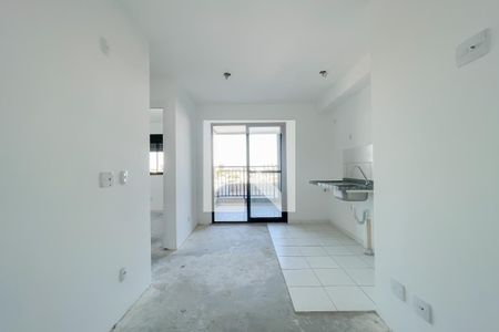 Sala e Cozinha de apartamento à venda com 2 quartos, 43m² em Rochdale, Osasco