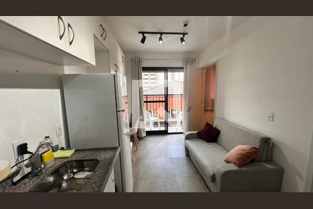 Sala/cozinha de kitnet/studio para alugar com 1 quarto, 30m² em Campo Belo, São Paulo