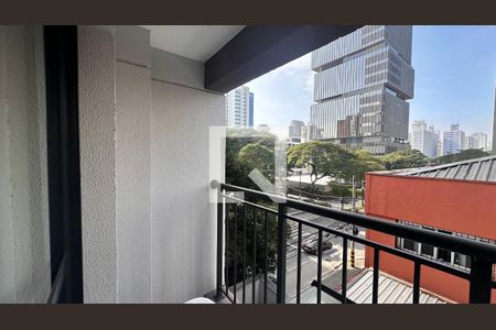 Varanda da Sala/cozinha de kitnet/studio para alugar com 1 quarto, 30m² em Campo Belo, São Paulo