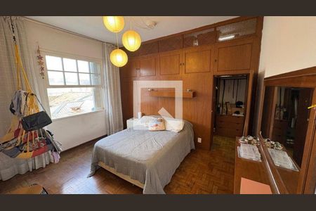 Casa à venda com 4 quartos, 180m² em Vila Mariana, São Paulo
