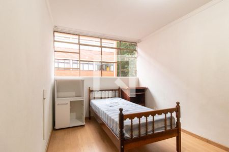 Quarto 1 de apartamento para alugar com 3 quartos, 86m² em Cristo Rei, Curitiba
