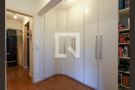 Suíte de apartamento à venda com 3 quartos, 117m² em Chácara Agrindus, Taboão da Serra