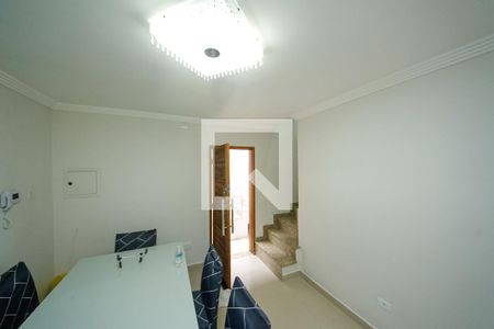 Casa para alugar com 3 quartos, 250m² em Vila Primavera, São Paulo