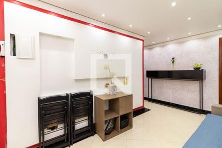 Sala de casa para alugar com 2 quartos, 70m² em Jardim Carlu, São Paulo