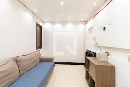 Sala de casa para alugar com 2 quartos, 70m² em Jardim Carlu, São Paulo