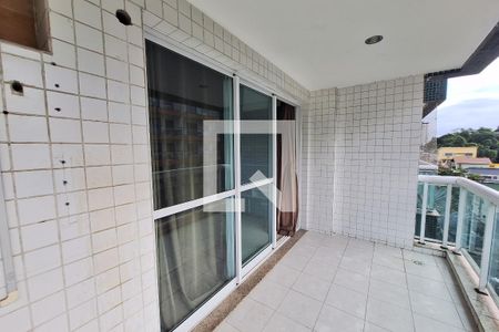 Varanda de apartamento para alugar com 2 quartos, 62m² em Jardim Primavera, Duque de Caxias