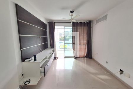 Apartamento para alugar com 2 quartos, 62m² em Jardim Primavera, Duque de Caxias