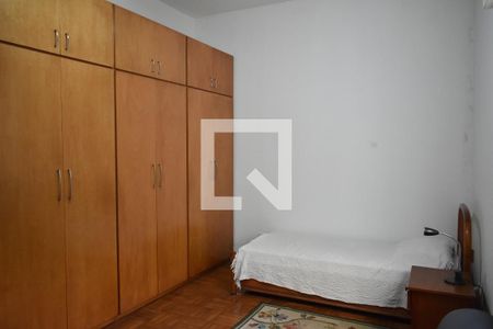 Quarto 1 de casa à venda com 4 quartos, 240m² em Chácara Inglesa, São Paulo