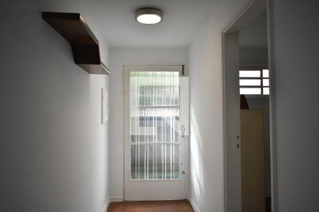 Sala de casa à venda com 4 quartos, 240m² em Chácara Inglesa, São Paulo