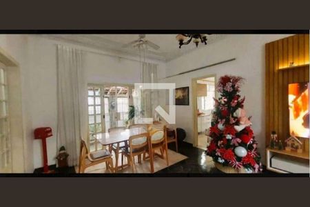 Casa à venda com 4 quartos, 210m² em Fonseca, Niterói