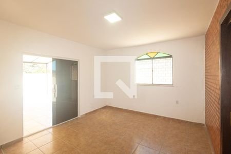 Sala de casa para alugar com 3 quartos, 310m² em Campo Grande, Rio de Janeiro