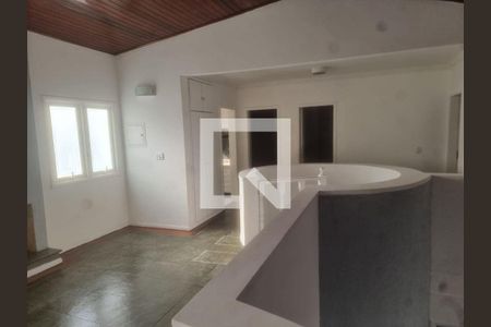 Casa à venda com 4 quartos, 350m² em Residencial Quatro (Alphaville), Santana de Parnaíba