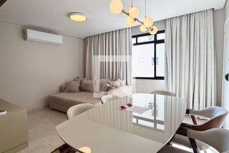 Sala de apartamento para alugar com 2 quartos, 74m² em Estuário, Santos