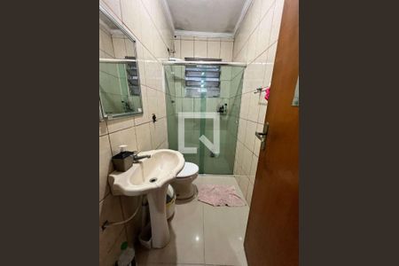 Casa à venda com 7 quartos, 186m² em Moinho Velho, São Paulo