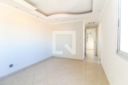 Apartamento para alugar com 2 quartos, 70m² em Vila Carmosina, São Paulo