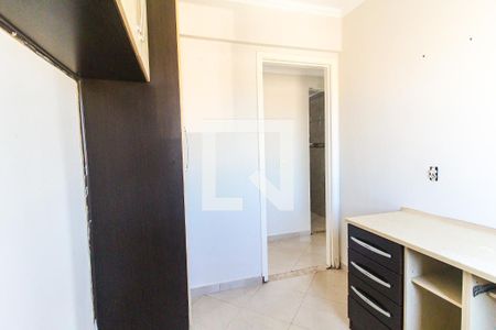 Apartamento para alugar com 2 quartos, 70m² em Vila Carmosina, São Paulo