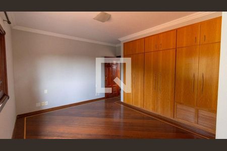 Casa à venda com 4 quartos, 822m² em Vila Faustina II, Valinhos