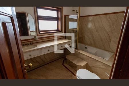 Casa à venda com 4 quartos, 822m² em Vila Faustina II, Valinhos