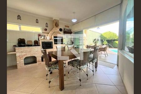 Casa à venda com 3 quartos, 350m² em Vila Faustina II, Valinhos
