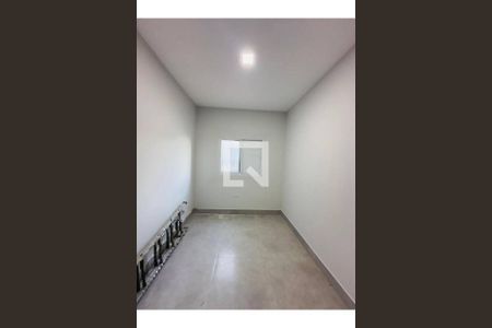Casa à venda com 5 quartos, 195m² em Parque Ribeiro de Lima, Barueri