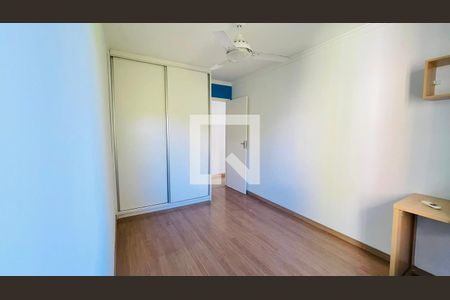Quarto 2 de apartamento para alugar com 2 quartos, 57m² em Parque Rincao, Cotia