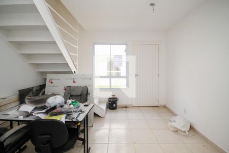 Sala de casa de condomínio para alugar com 2 quartos, 75m² em Bairro Jardim Nossa Senhora das Graças, Cotia