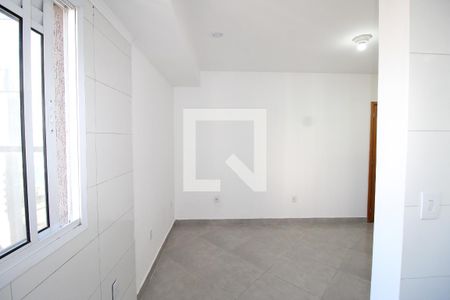 Sala / Cozinha de apartamento para alugar com 2 quartos, 32m² em Vila Brasil, São Paulo