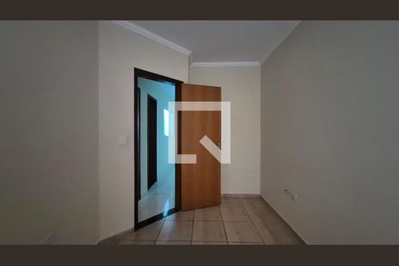 Quarto de apartamento à venda com 2 quartos, 44m² em Utinga, Santo André