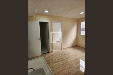 Sala de apartamento para alugar com 2 quartos, 32m² em Parque Novo Mundo, São Paulo