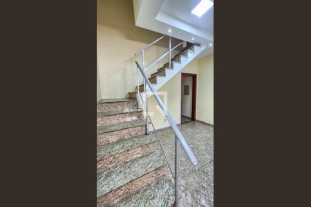 Casa à venda com 3 quartos, 170m² em Coelho Neto, Rio de Janeiro
