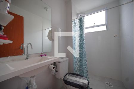 Banheiro de apartamento para alugar com 2 quartos, 48m² em Caminho Novo, Palhoça