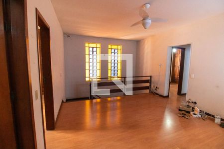 Sala de casa à venda com 5 quartos, 207m² em Icaraí, Niterói