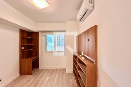 Quarto 1 de apartamento para alugar com 2 quartos, 90m² em Lagoa, Rio de Janeiro