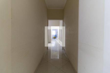 Corredor de casa à venda com 2 quartos, 200m² em Vila Vermelha, São Paulo