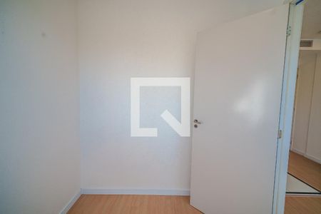 Quarto 2 de apartamento para alugar com 2 quartos, 34m² em Jardim Gilda Maria, São Paulo