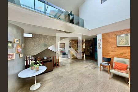 Casa à venda com 4 quartos, 430m² em São Bento, Belo Horizonte