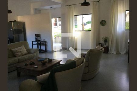Foto 02 de casa para alugar com 3 quartos, 160m² em Francisco Pereira, Lagoa Santa