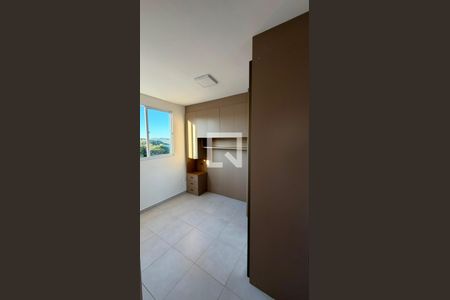 Quarto de apartamento para alugar com 2 quartos, 49m² em Chácara Estela, Barueri