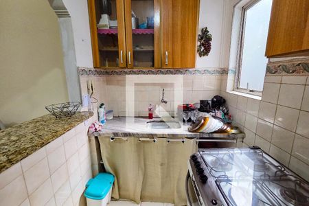 Sala - Cozinha de kitnet/studio para alugar com 1 quarto, 32m² em Nova Mirim, Praia Grande