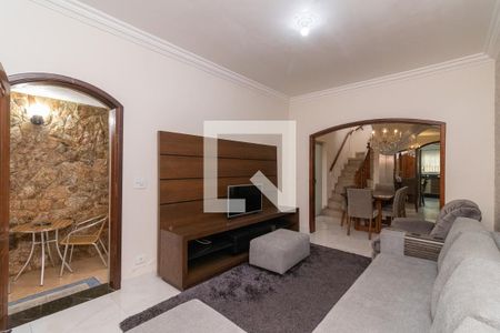 Casa à venda com 2 quartos, 128m² em Jardim Aricanduva, São Paulo
