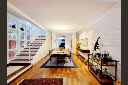 Casa à venda com 1 quarto, 160m² em Jardim Paulistano, São Paulo