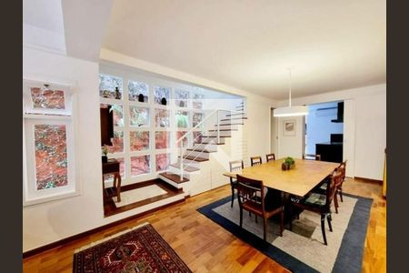 Casa à venda com 1 quarto, 160m² em Jardim Paulistano, São Paulo