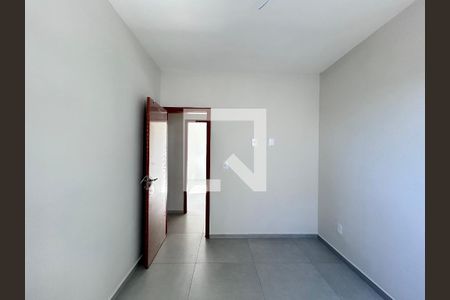 Casa de Condomínio à venda com 2 quartos, 73m² em Parque Xangri-lá, Contagem